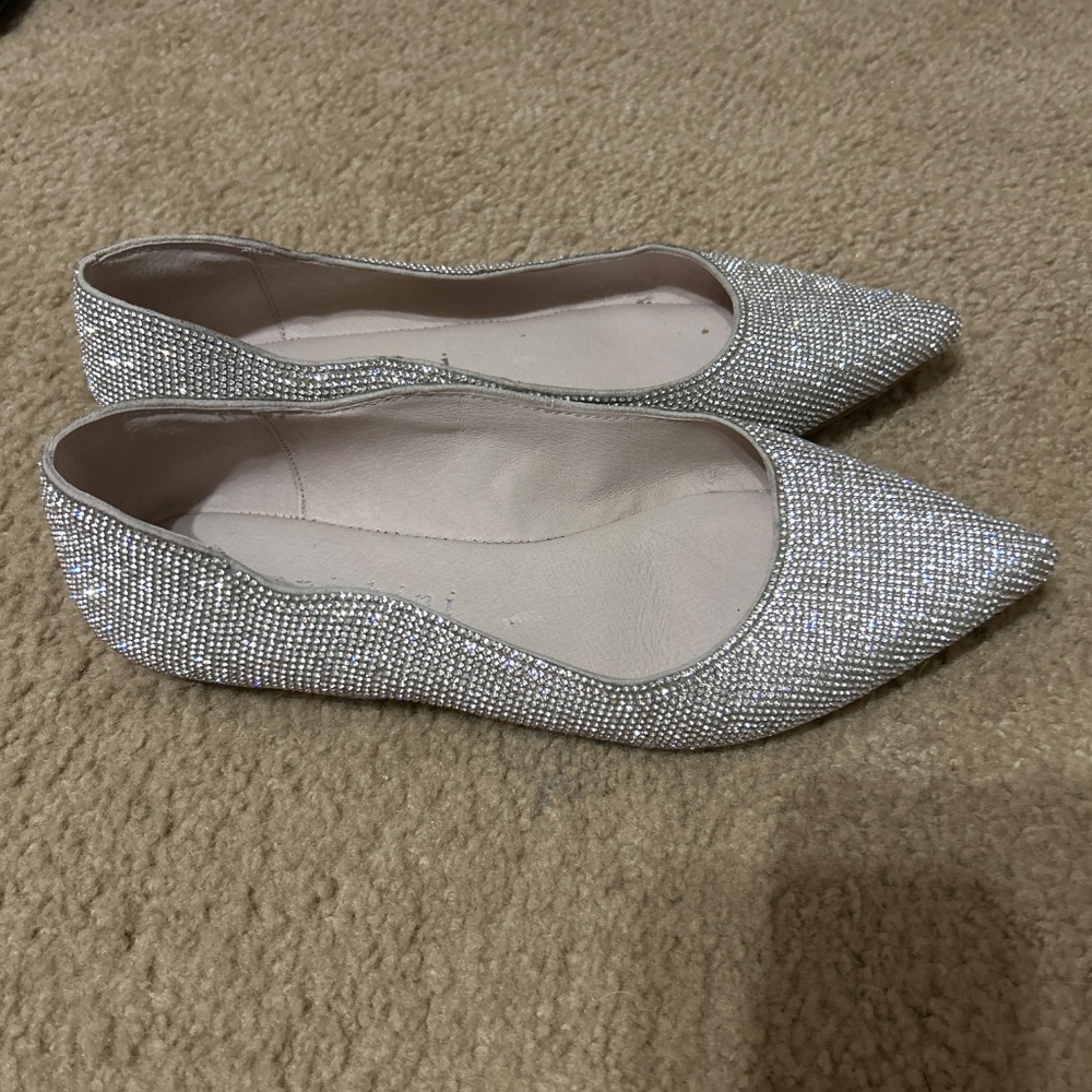 Gianni Bini silver sequin flats - Picture 3 of 4